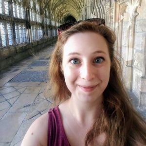 Meet your Posher, Hannah